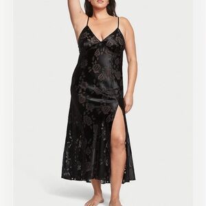 VS Archives Burnout Satin Slip